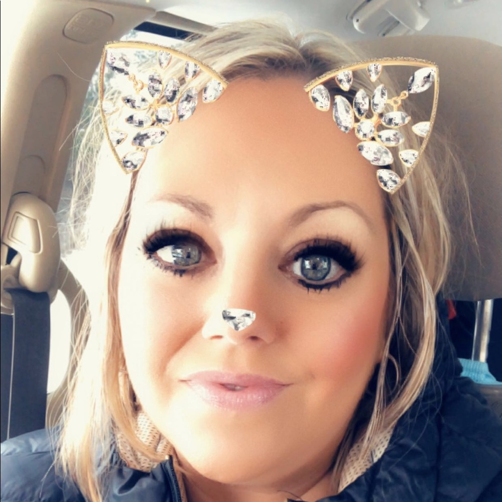 Meet your Posher, Erin